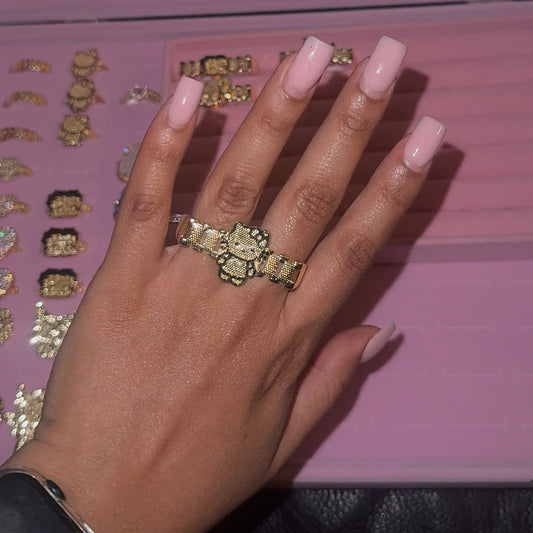 HK Body Double Ring
