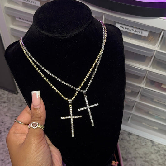 Dainty Cross Chain