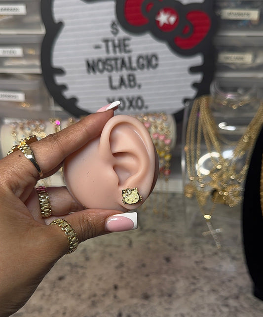 HK Face Studs