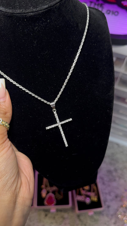 Dainty Cross Chain