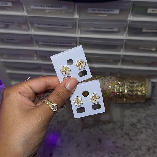 Pink Daisy Studs