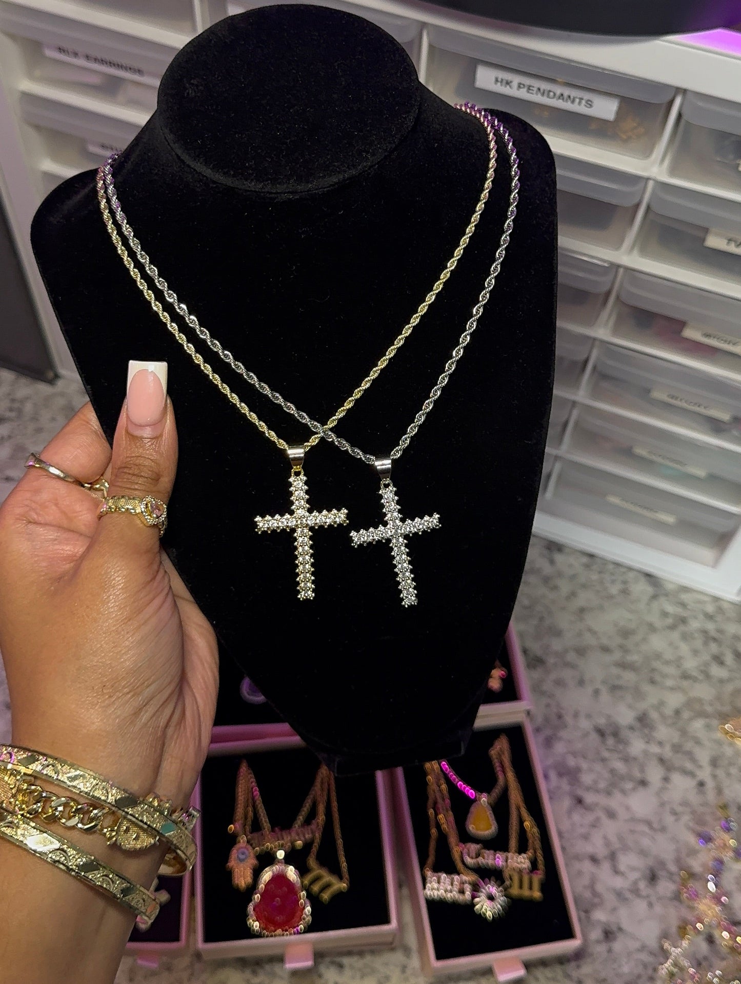 Chunky Cross Chain