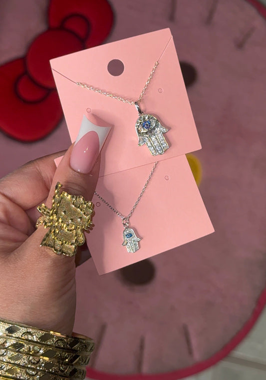Hamsa del Ojo Necklace