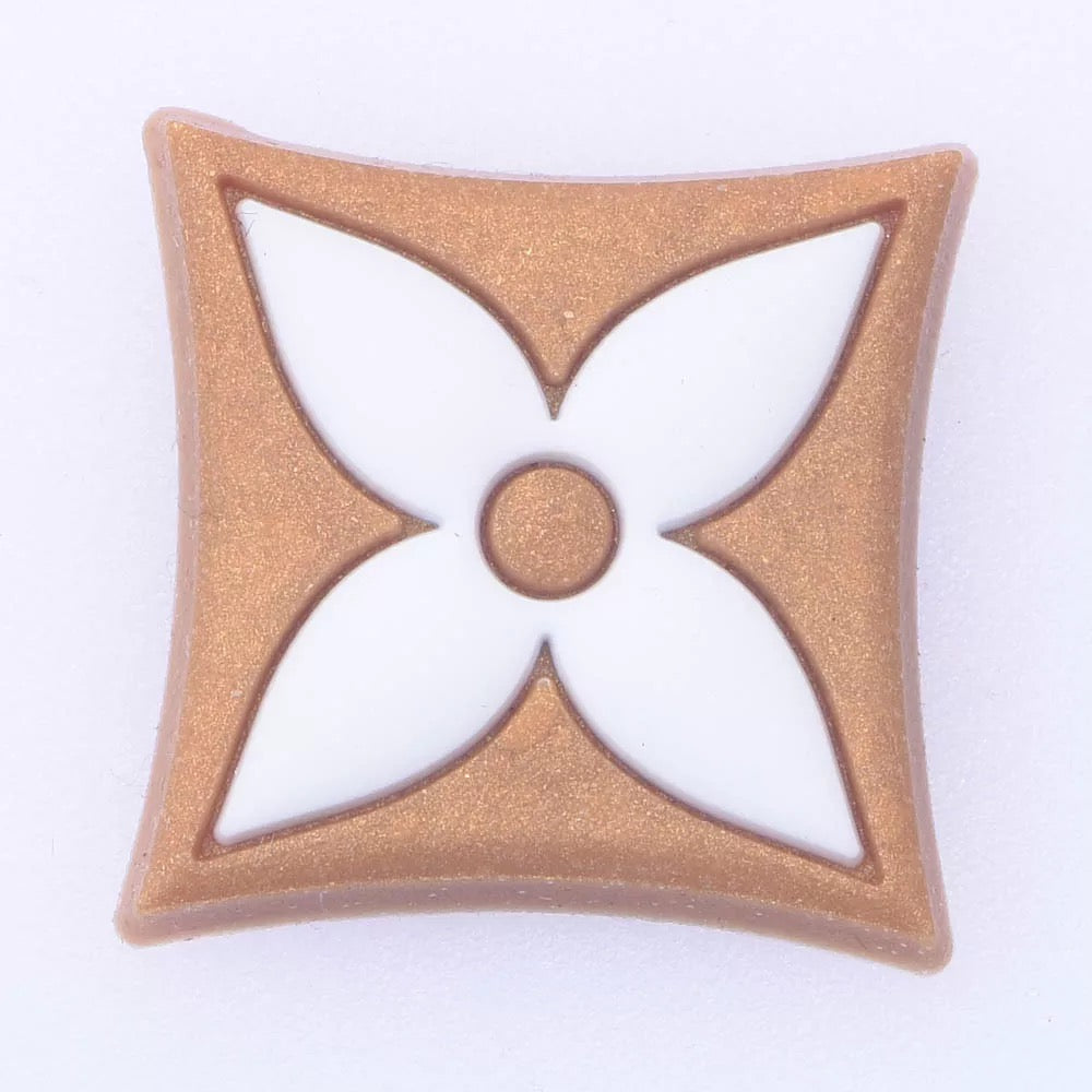 LV Flower II - Tan Croc Klip