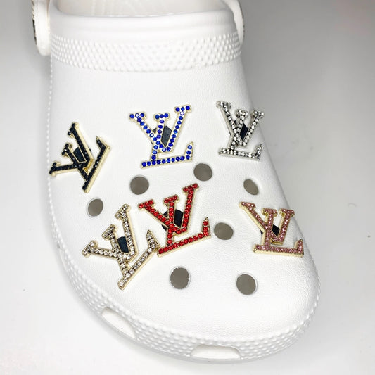 White Gold LV Croc Klip