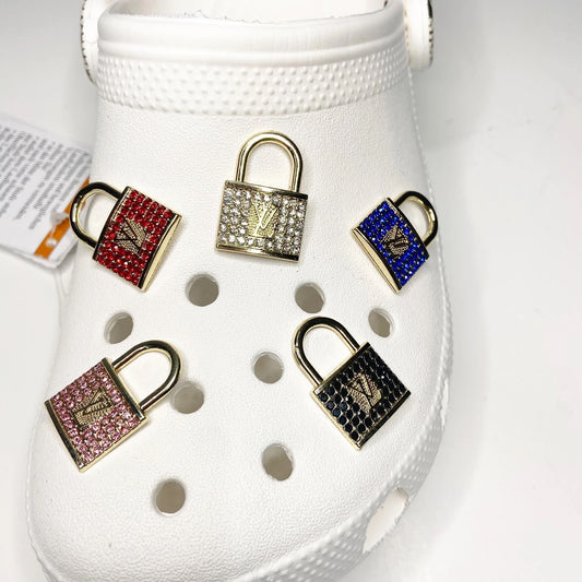 White Gold LV Lock Croc Klip